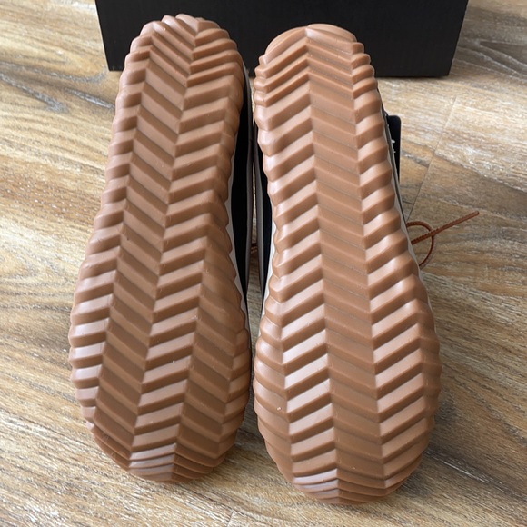 Sorel Out N’ About Duck Boot in Elk NWT - Picture 9 of 12